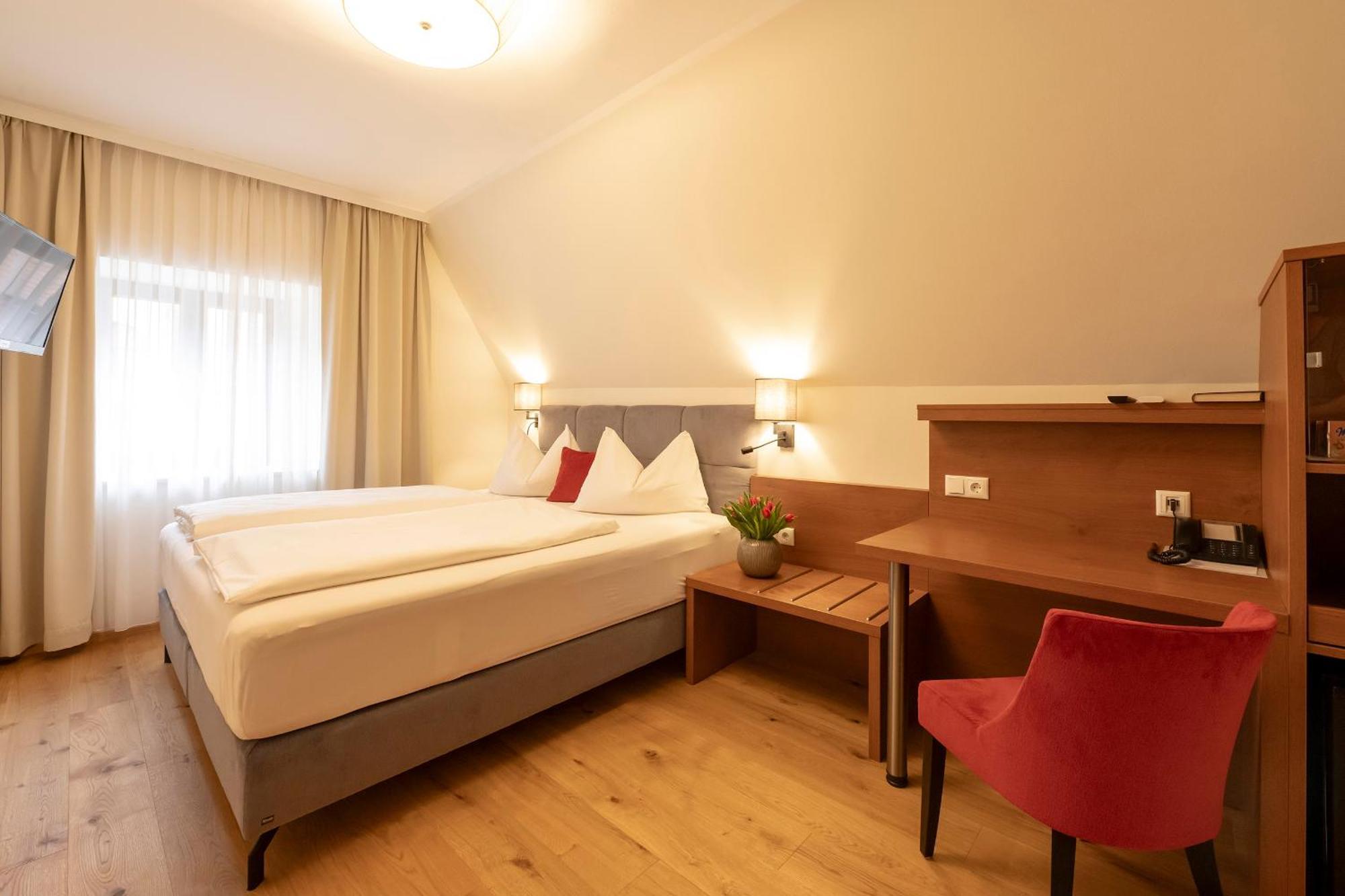 Hotel Mader Steyr Eksteriør billede