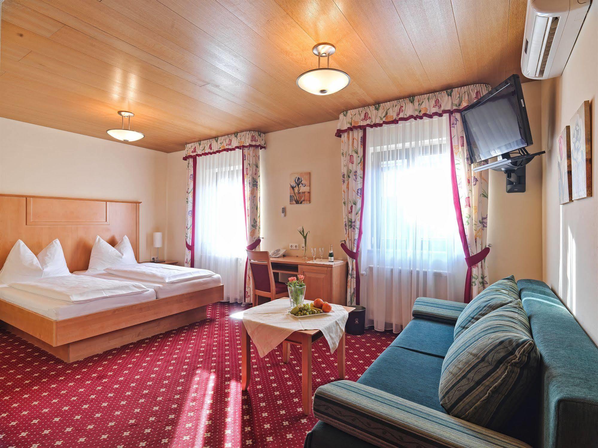 Hotel Mader Steyr Eksteriør billede